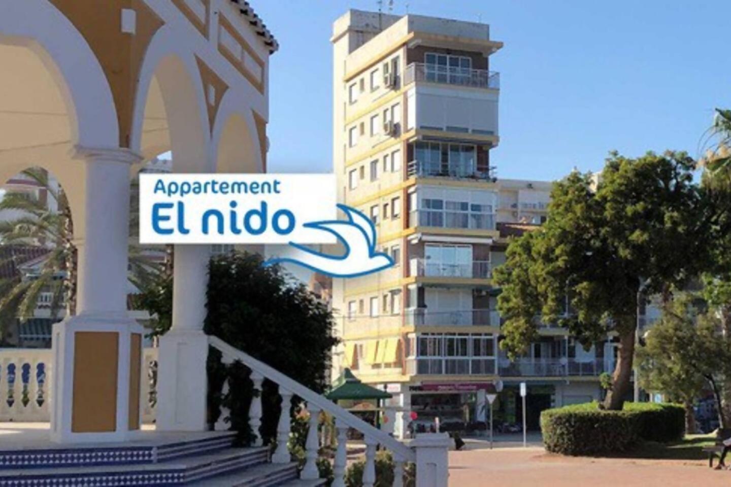 Apartamento El Nido Torre Del Mar Kültér fotó