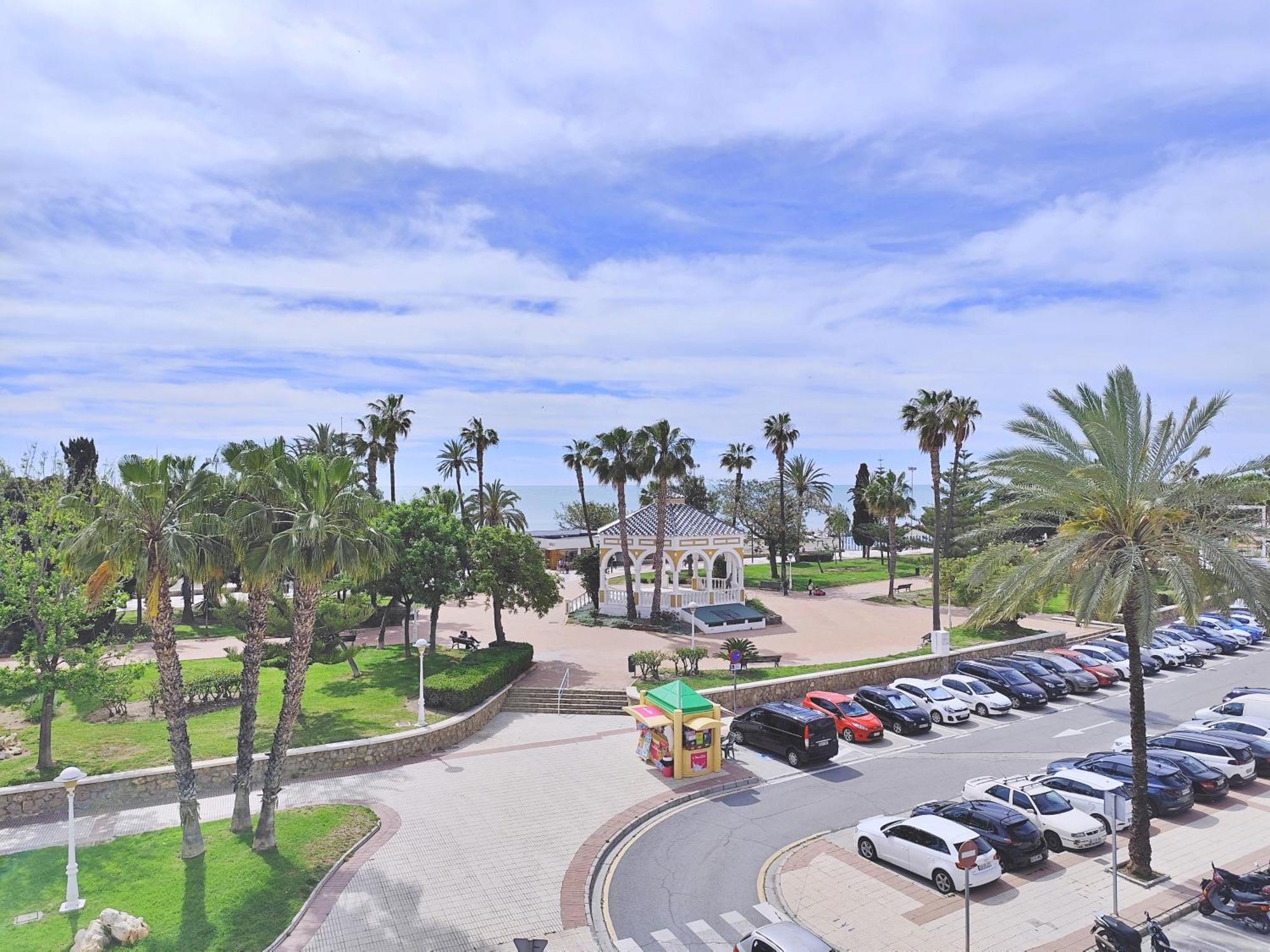 Apartamento El Nido Torre Del Mar Kültér fotó