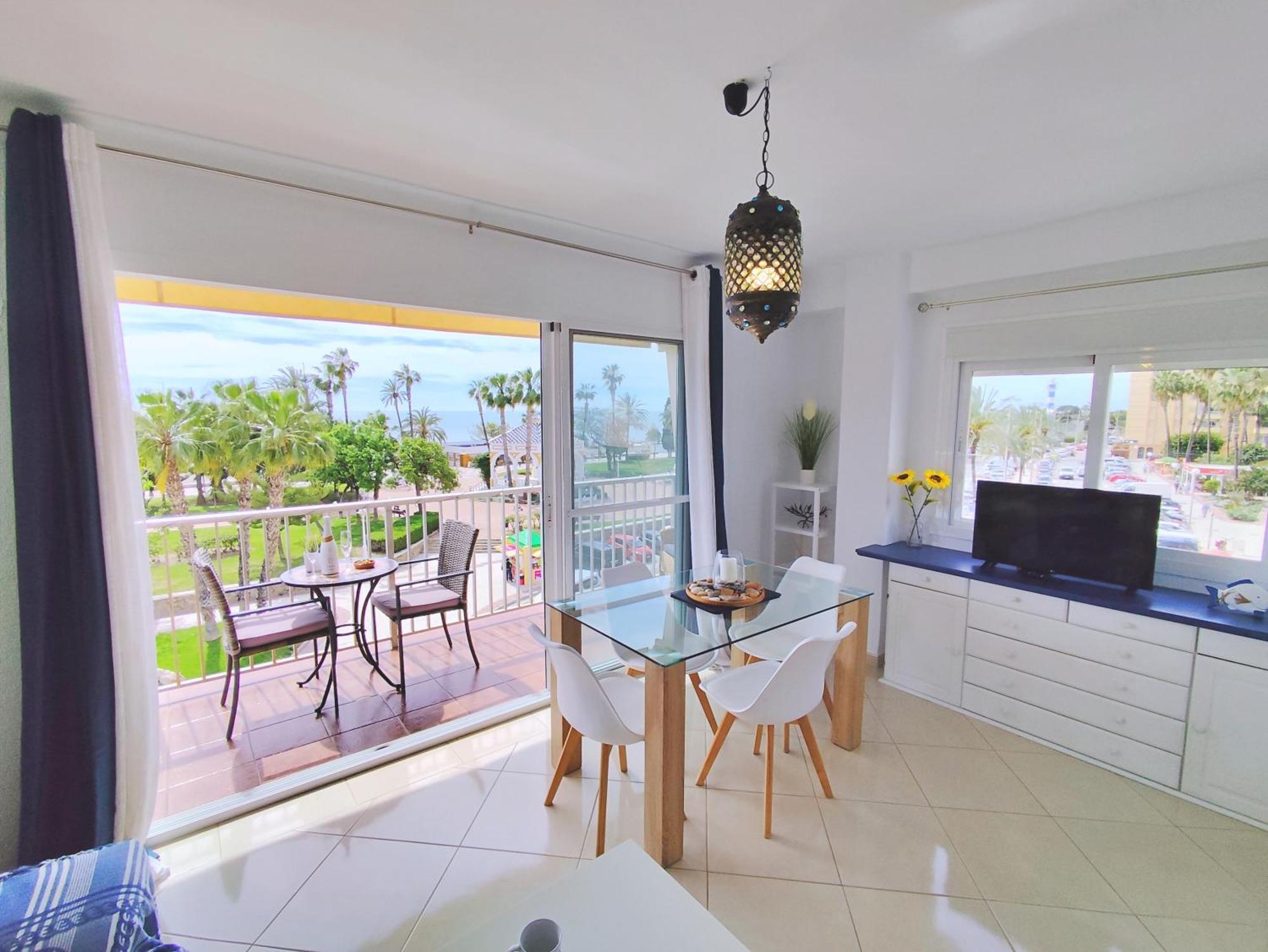 Apartamento El Nido Torre Del Mar Kültér fotó